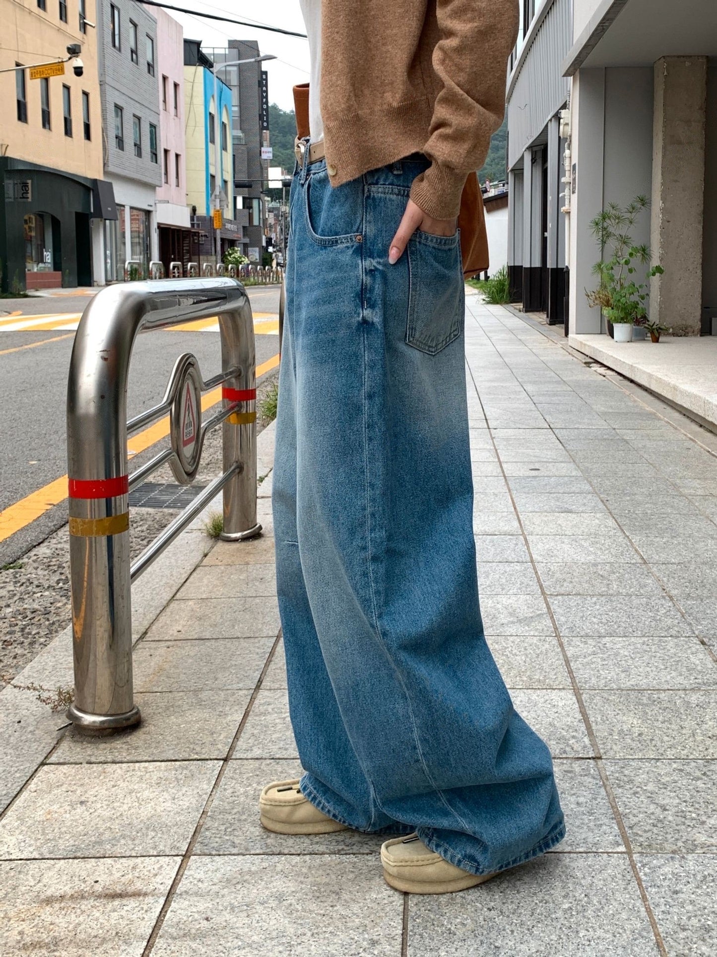 美式復古洗水牛仔闊褲