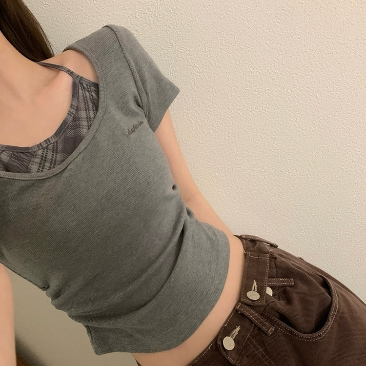 假兩件格紋拼接上衣