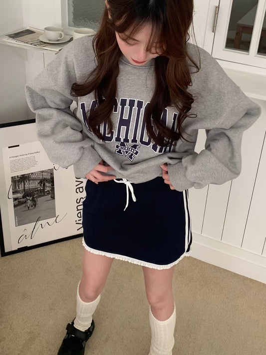 蕾絲花邊運動風短裙