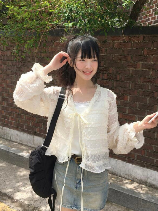 蕾絲波點花邊泡泡袖罩衫