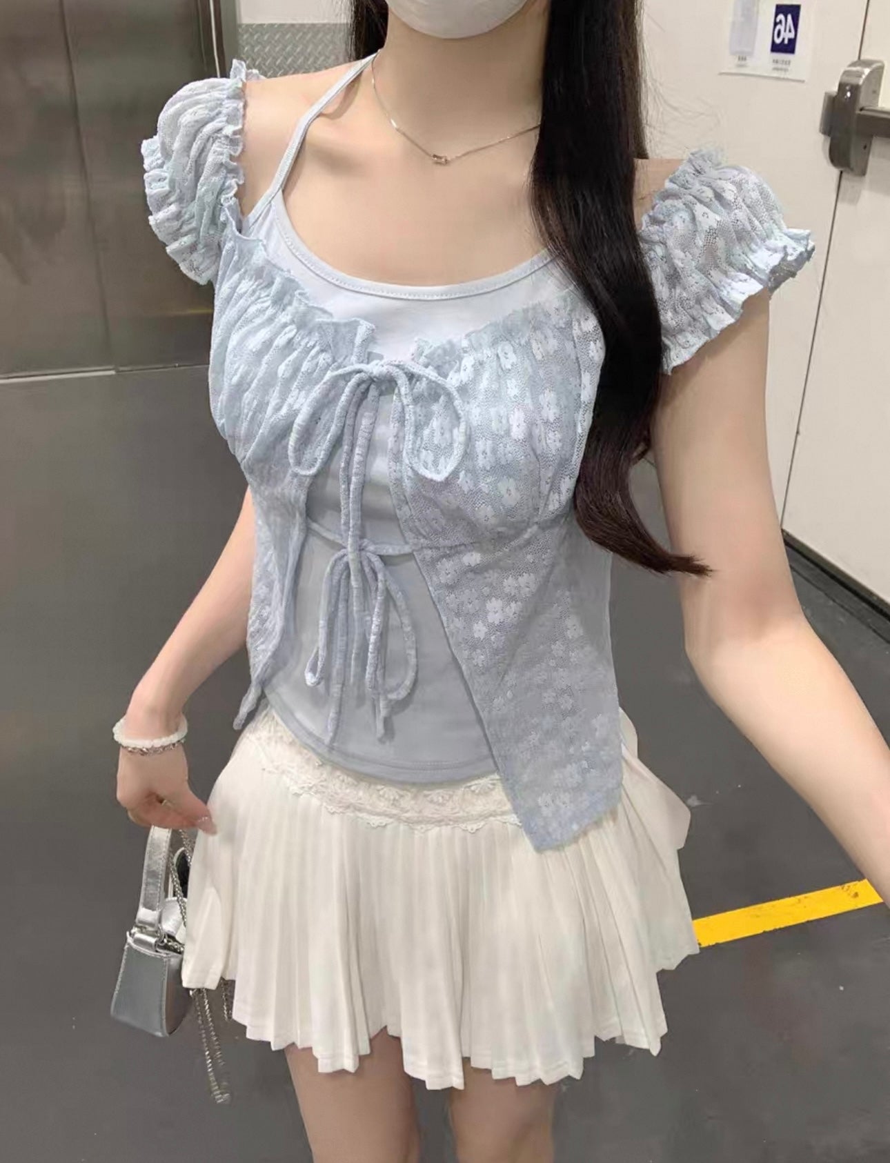 假兩件花花綁帶短Tee