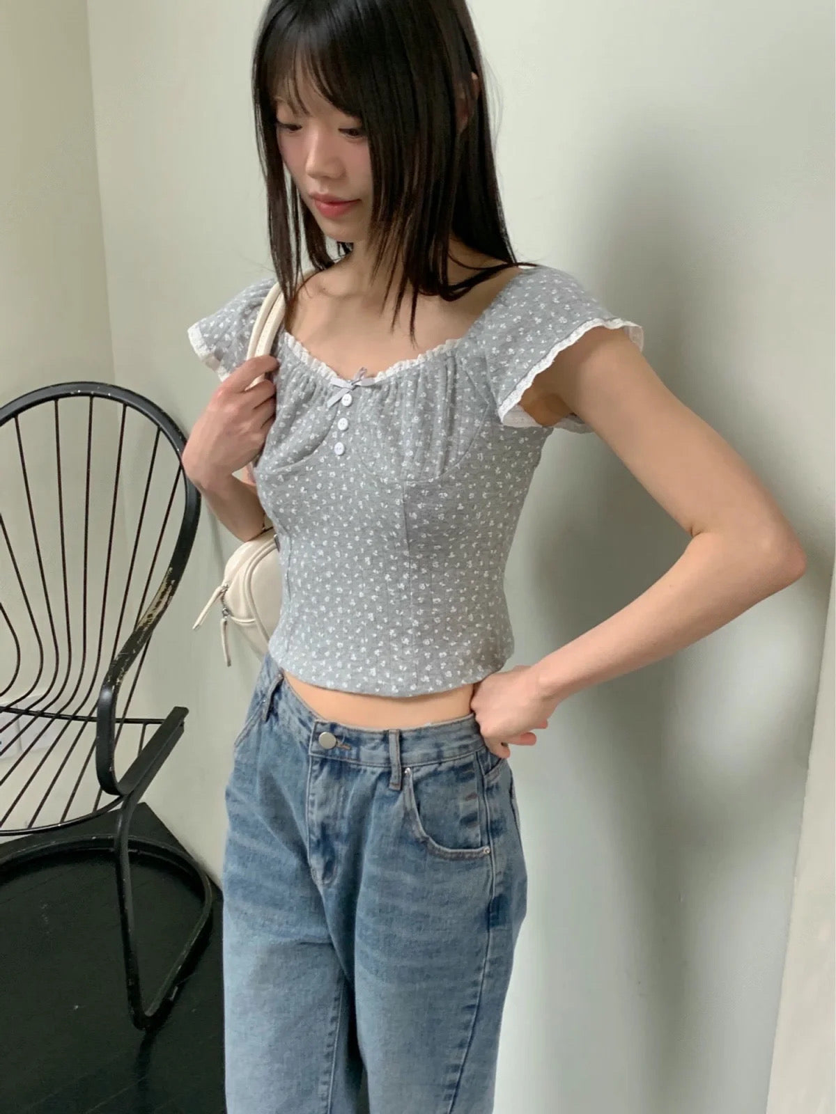 小清新碎花飛飛袖上衣
