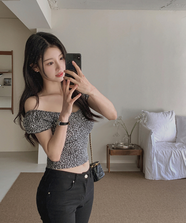 🐆今季豹紋大熱!!抓皺露肩tee