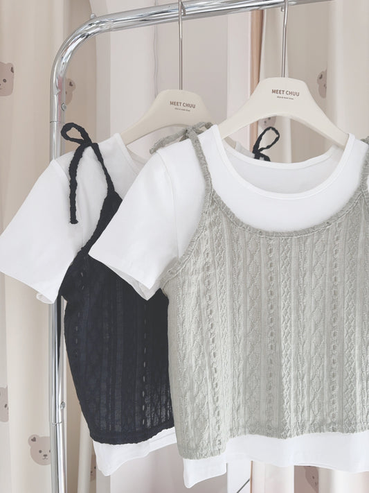 純色tee+暗花紋綁帶背心Set