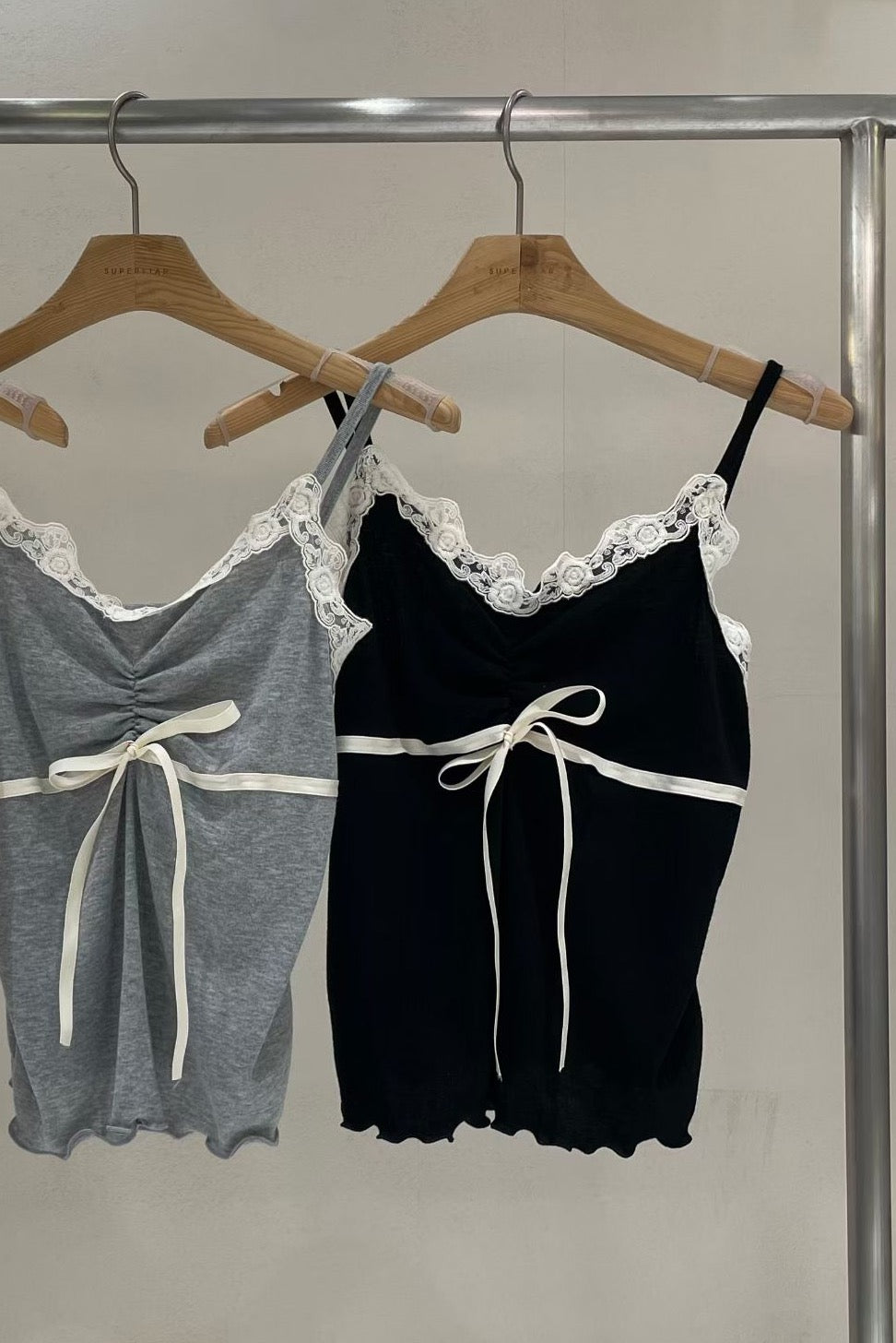 四季OK👧🏻混色V領針織上衣