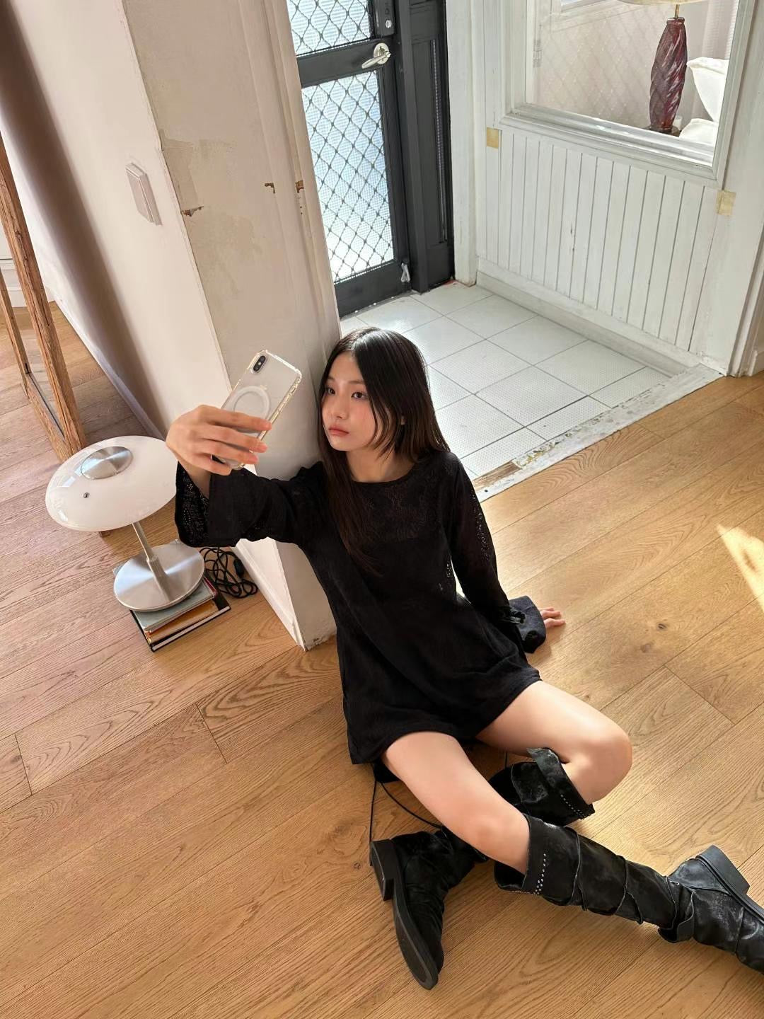 前後面穿❤︎︎蝴蝶暗紋寬鬆罩衫