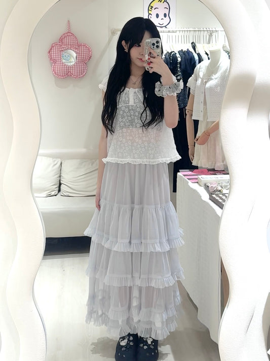 花花傘擺上衣+莎莎蛋糕長裙