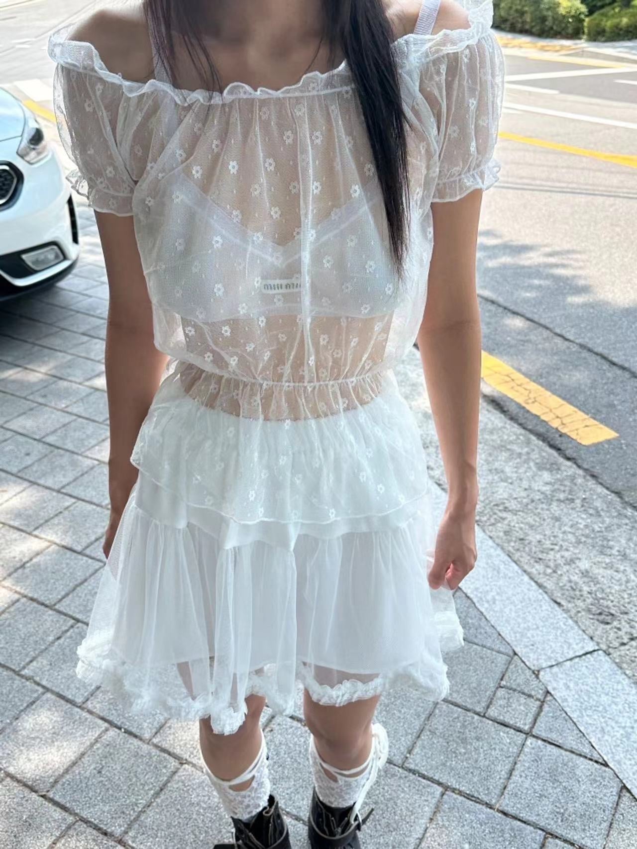 極心動⸜❤︎⸝花邊透紗短裙