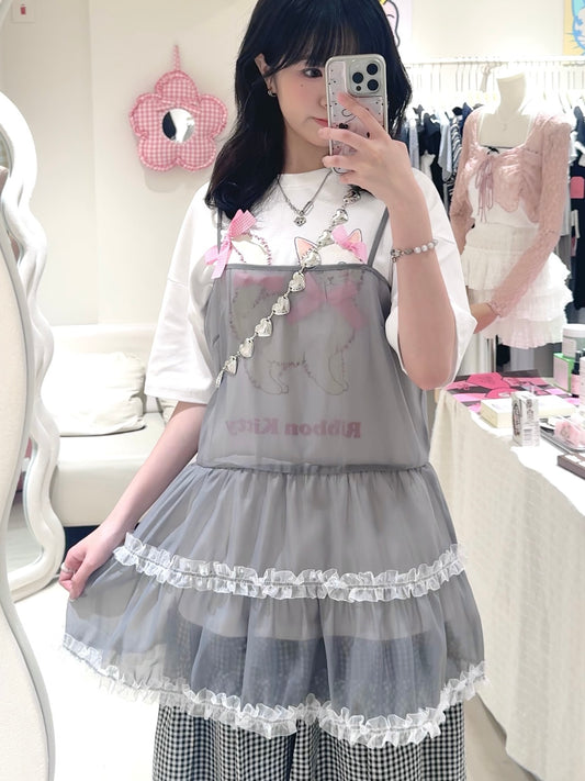 日系貓貓tee配ruffle罩衫