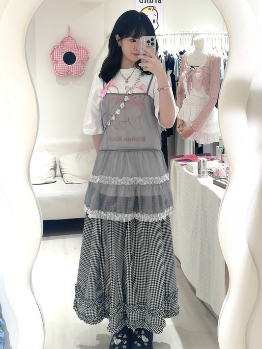 日系貓貓tee配ruffle罩衫