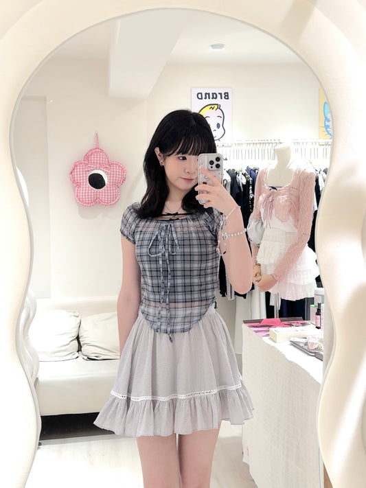 格紋透膚上衣+點點短裙套裝