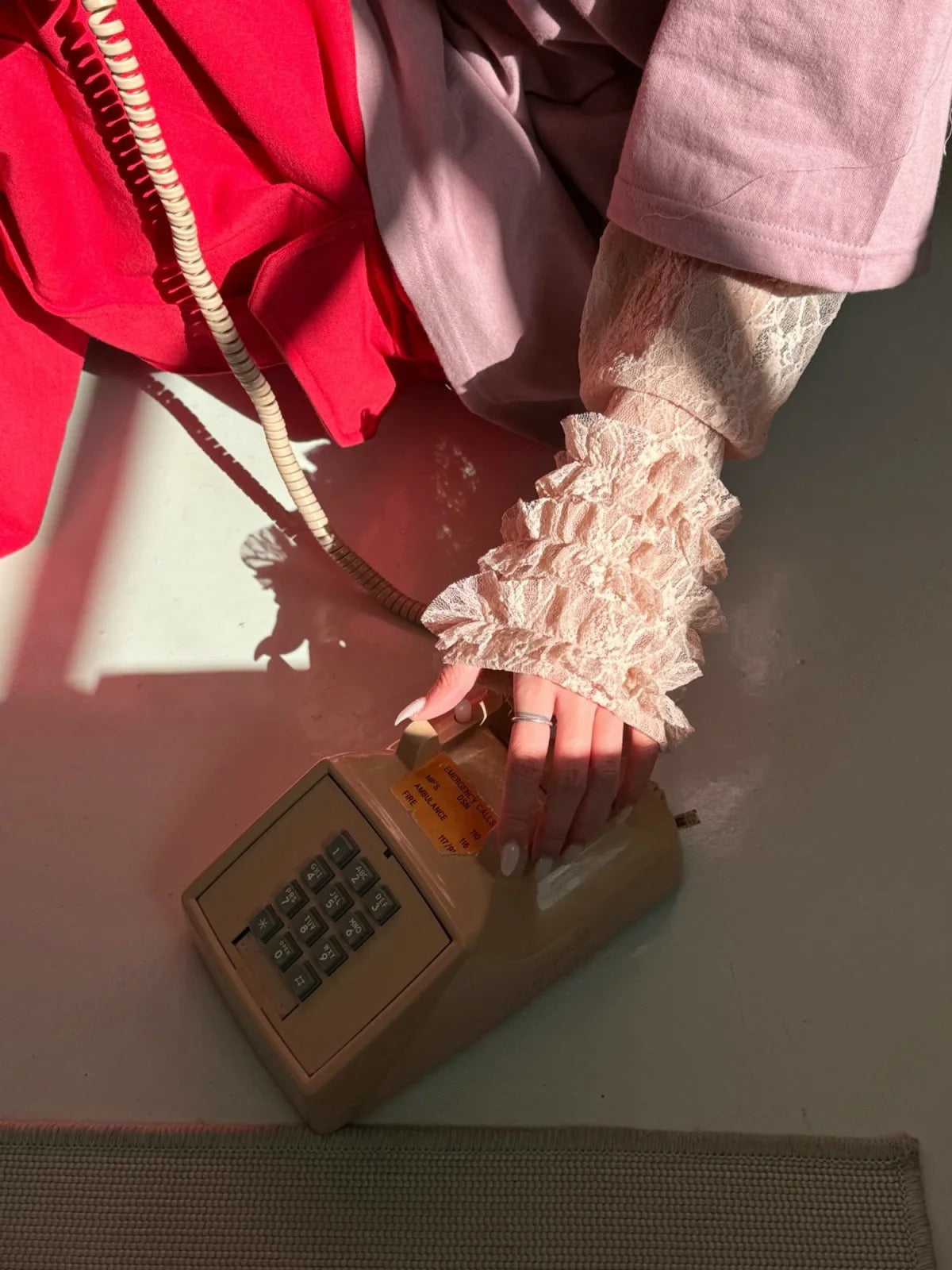 手袖超美♡‧₊蕾絲拼接寬鬆tee