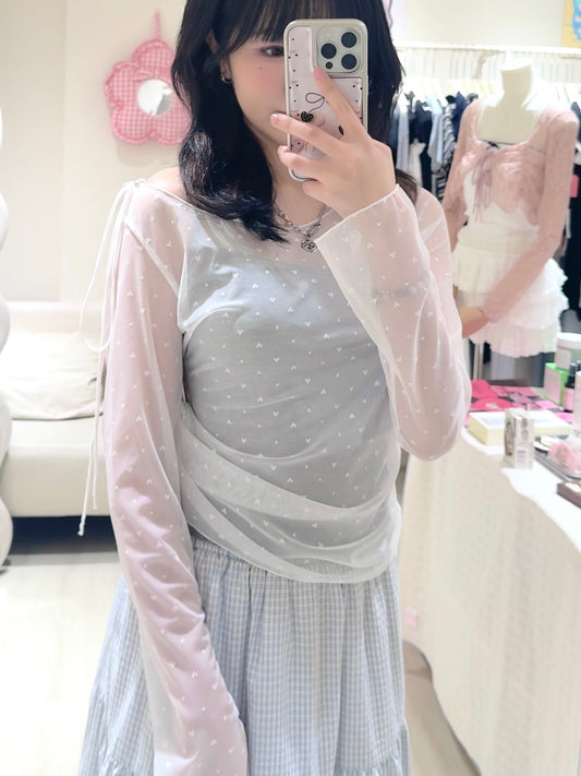 心心透膚上衣搭淺藍格紋長裙