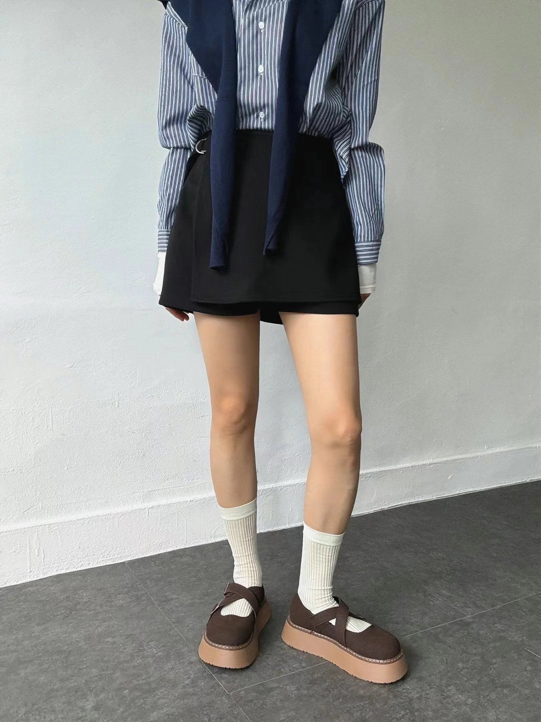 Super cute🥐明線邊厚底鞋!