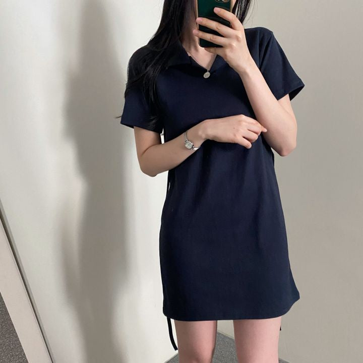 腰部蝴蝶結領子短袖連衣裙