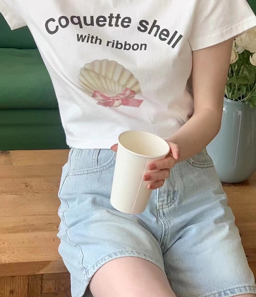 Coquette shell ribbon crop tee