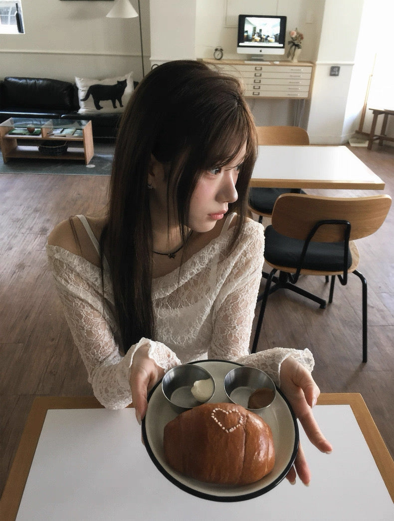 蕾絲一字肩上衣+小背心Set