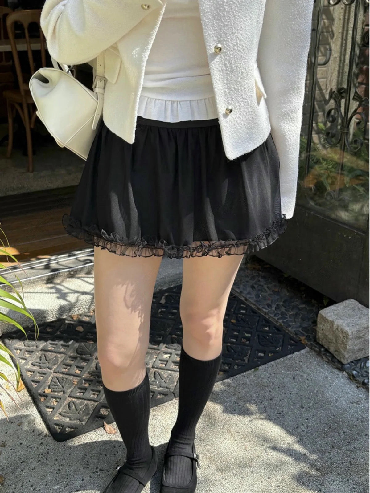 甜美蕾絲鬆緊腰短裙