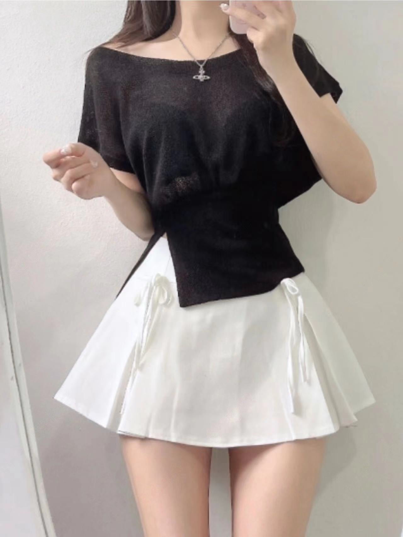 大領口開叉Crop top