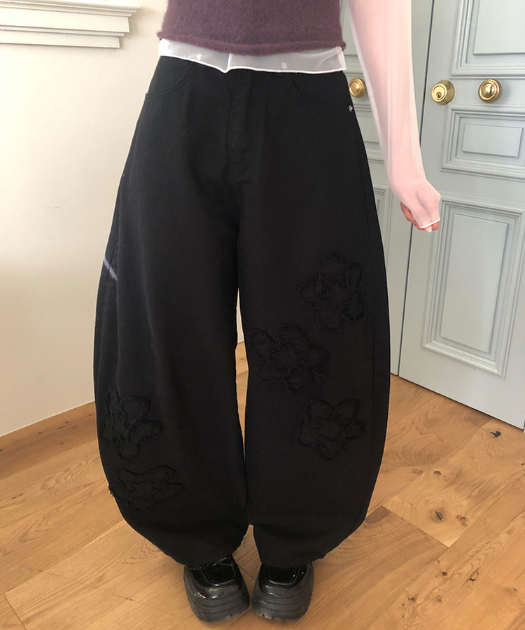 花花鬚鬚闊腳彎刀褲