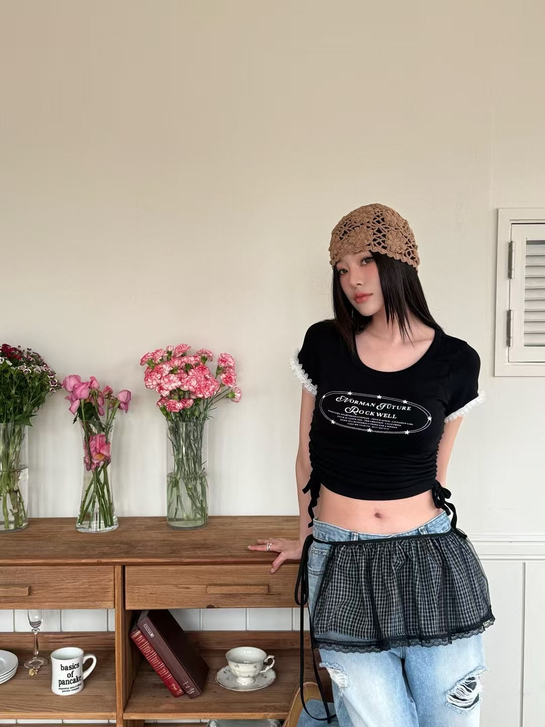 日系花邊抽繩短tee