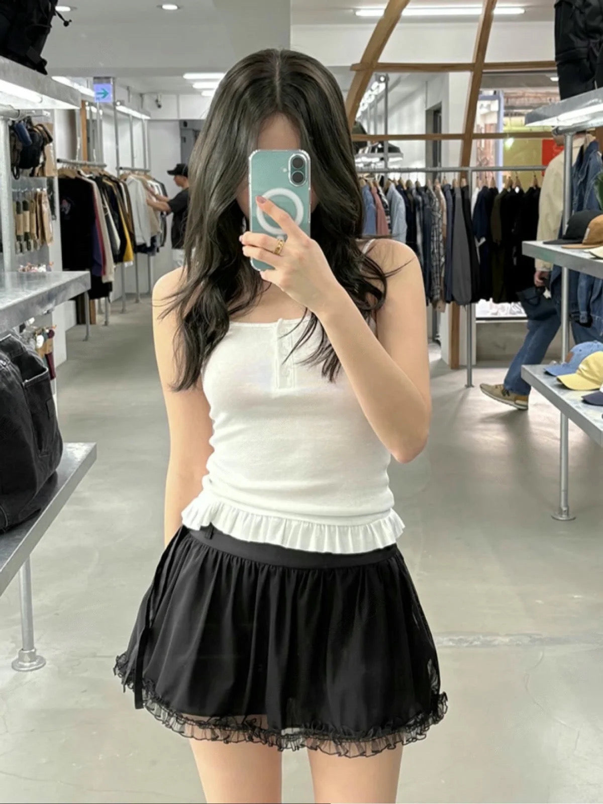 甜美蕾絲鬆緊腰短裙