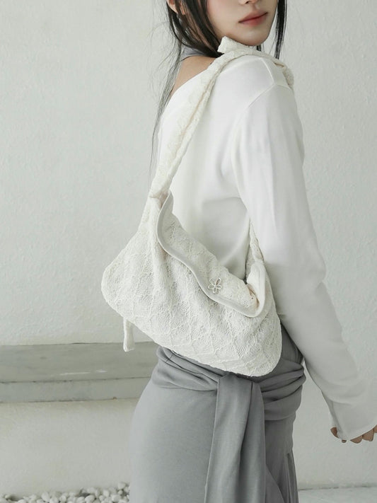 長度可調整!蕾絲花花扣袋仔