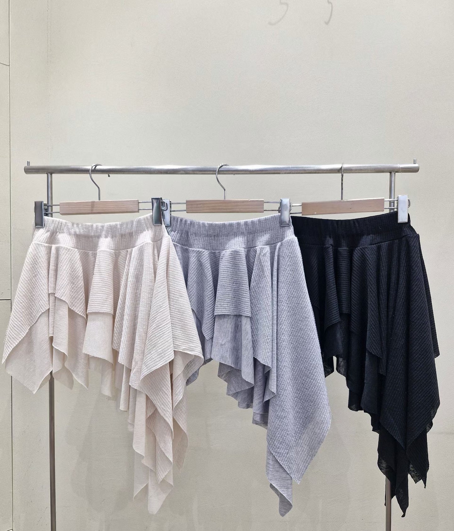 熱賣🐰不規則層次感短裙