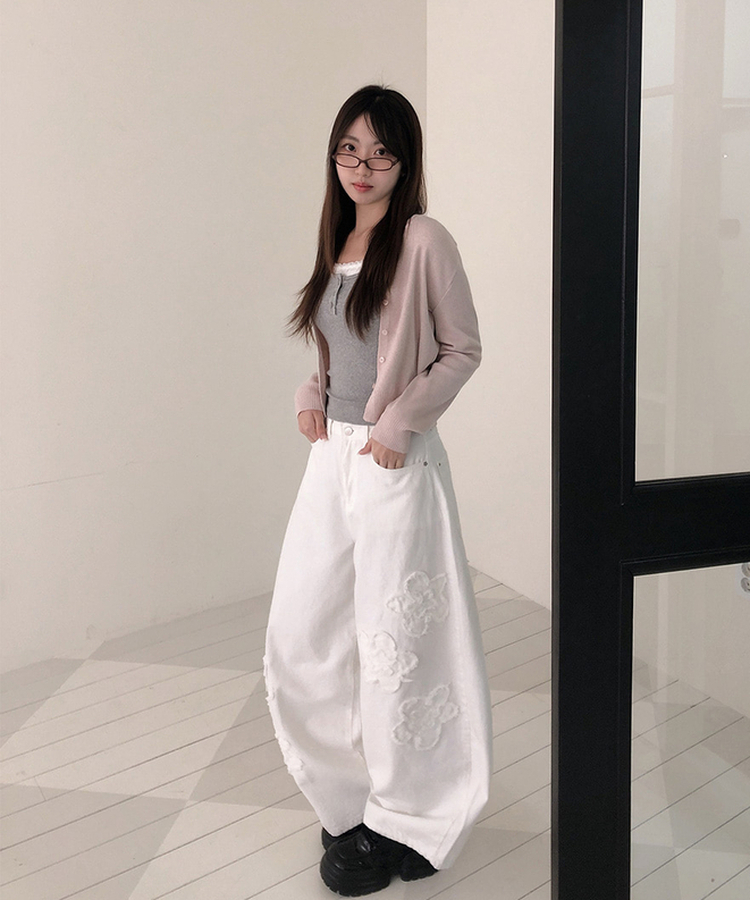 花花鬚鬚闊腳彎刀褲