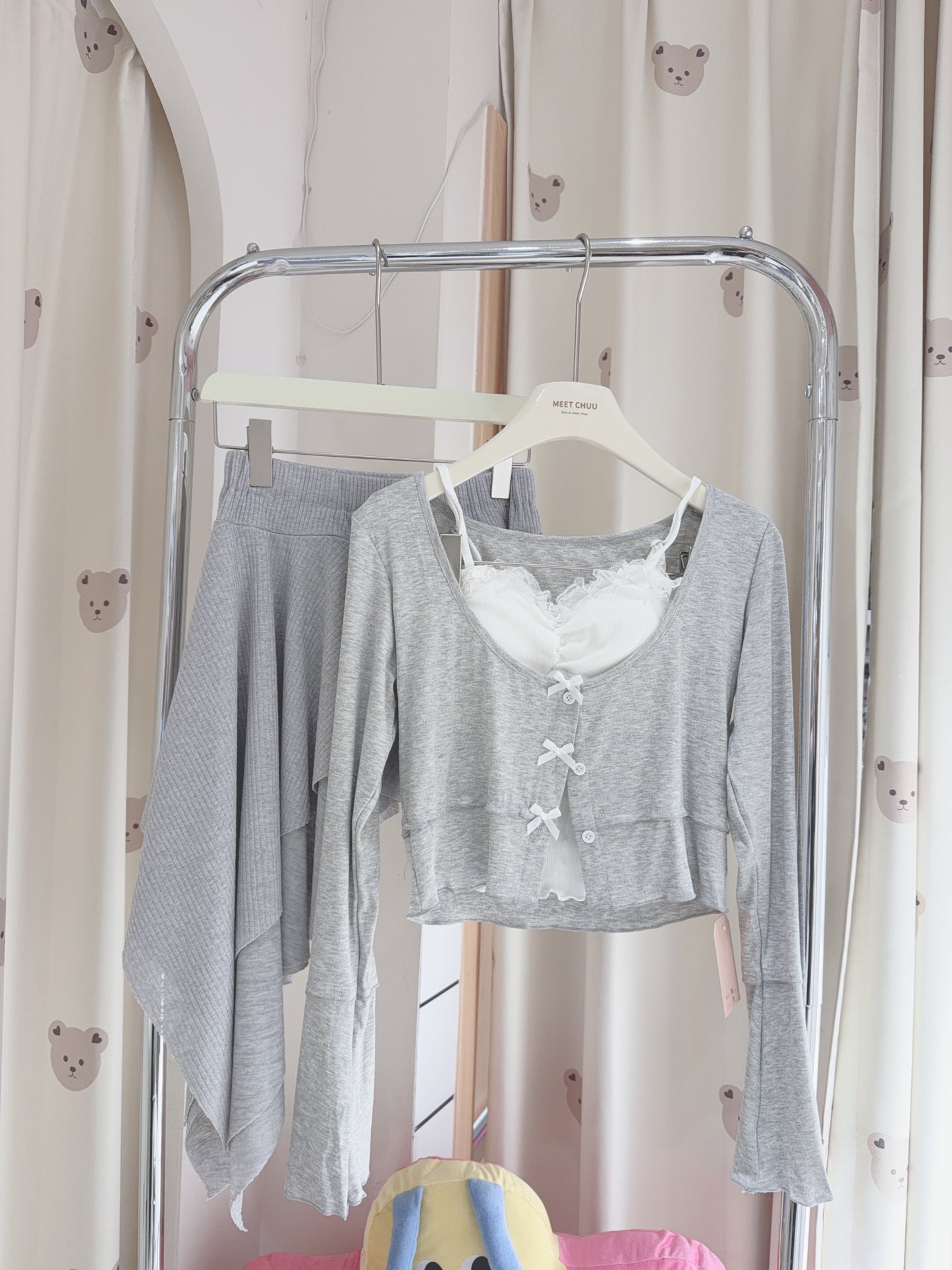 自留!!💗花邊背心+蝴蝶結上衣Set