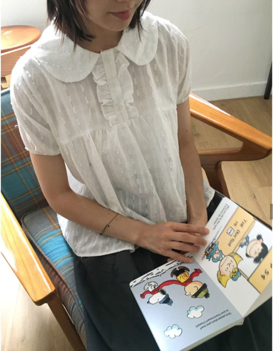 可愛娃娃領間紋花邊上衣
