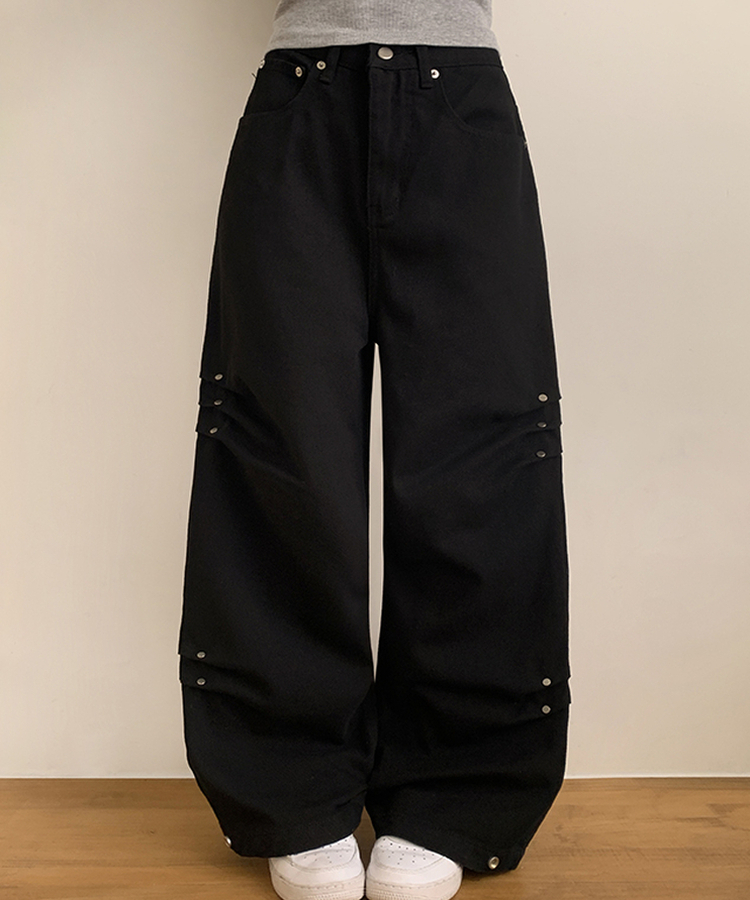 型格Style側打褶鉚釘牛仔褲