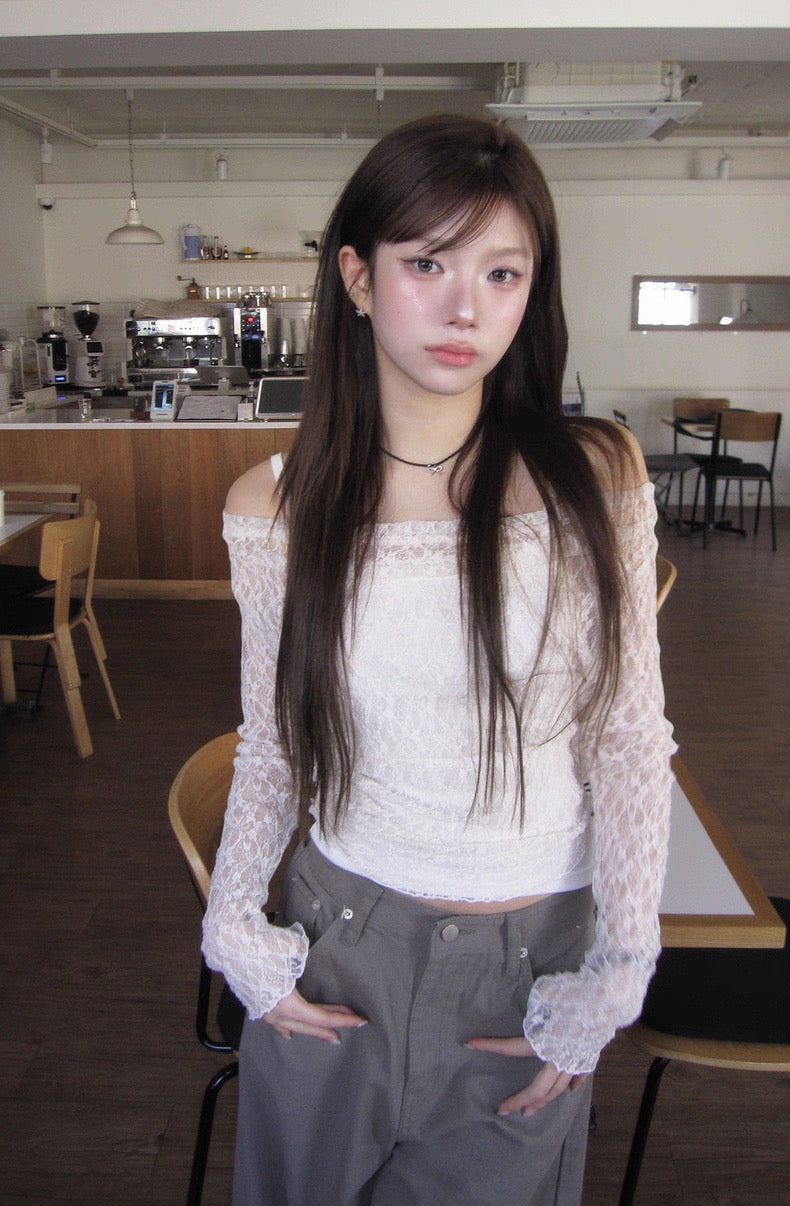 蕾絲一字肩上衣+小背心Set