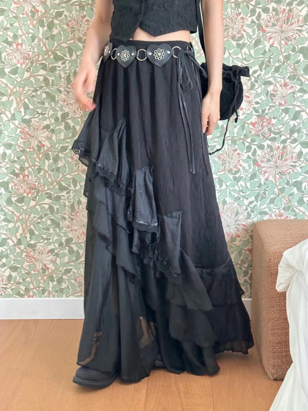 高品質⸜♡⸝斜擺蕾絲鬆緊腰長裙