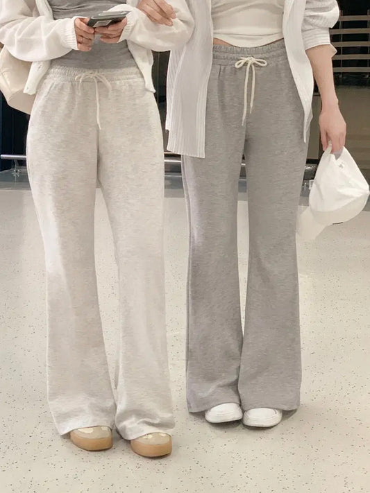 日常必備！棉質微喇叭褲