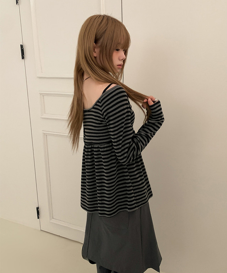 蝴蝶結間條V領上衣