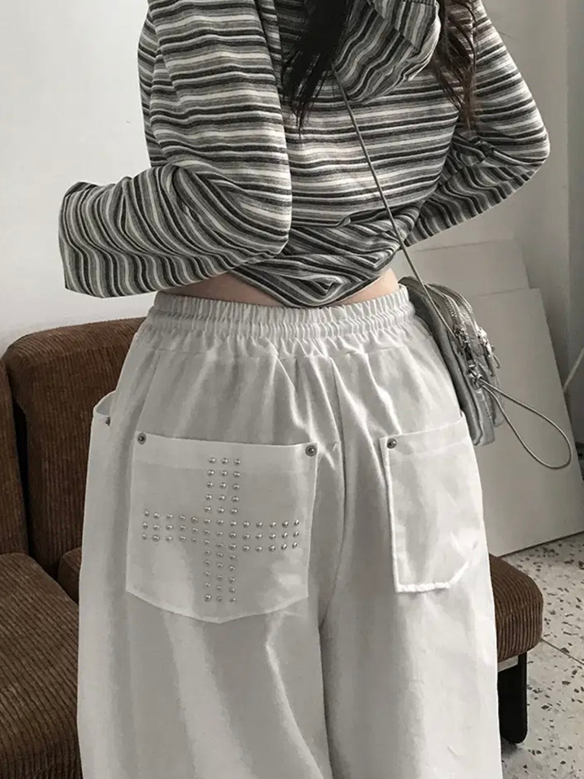 型格十字架鉚釘闊腳褲