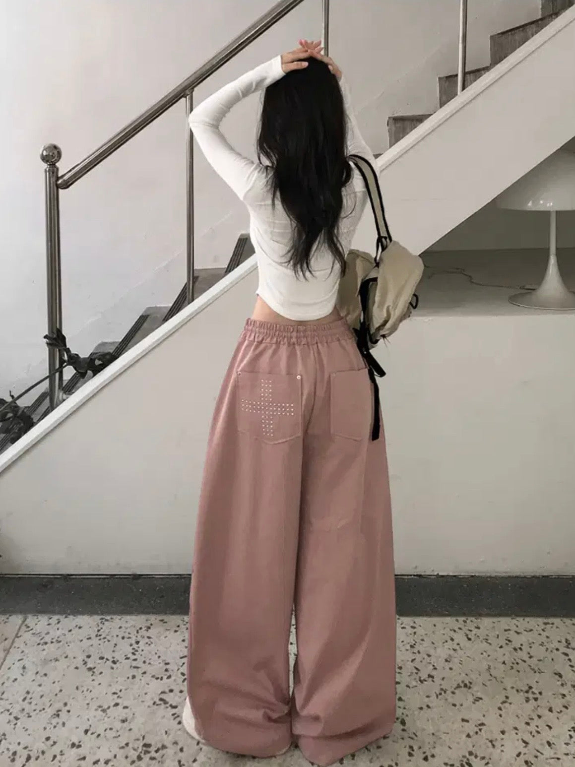 型格十字架鉚釘闊腳褲