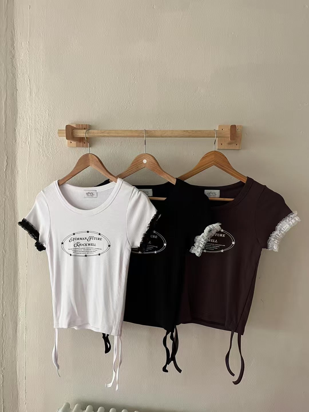 日系花邊抽繩短tee